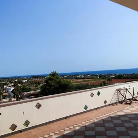 בית הארחה Le Terrazze Sul Mare אליסטה