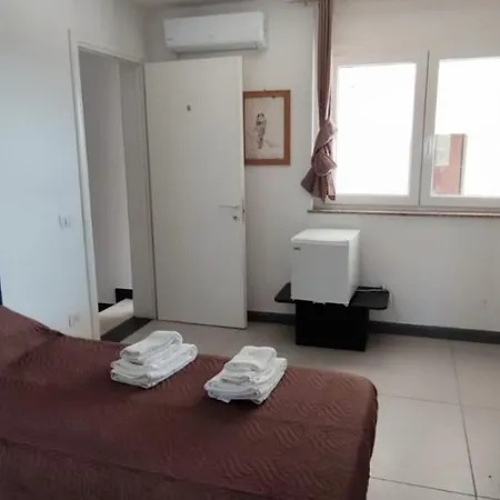 בית הארחה Le Terrazze Sul Mare אליסטה