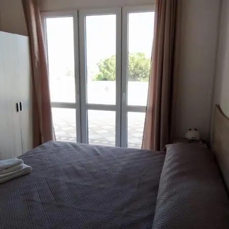 Le Terrazze Sul Mare 阿利斯泰